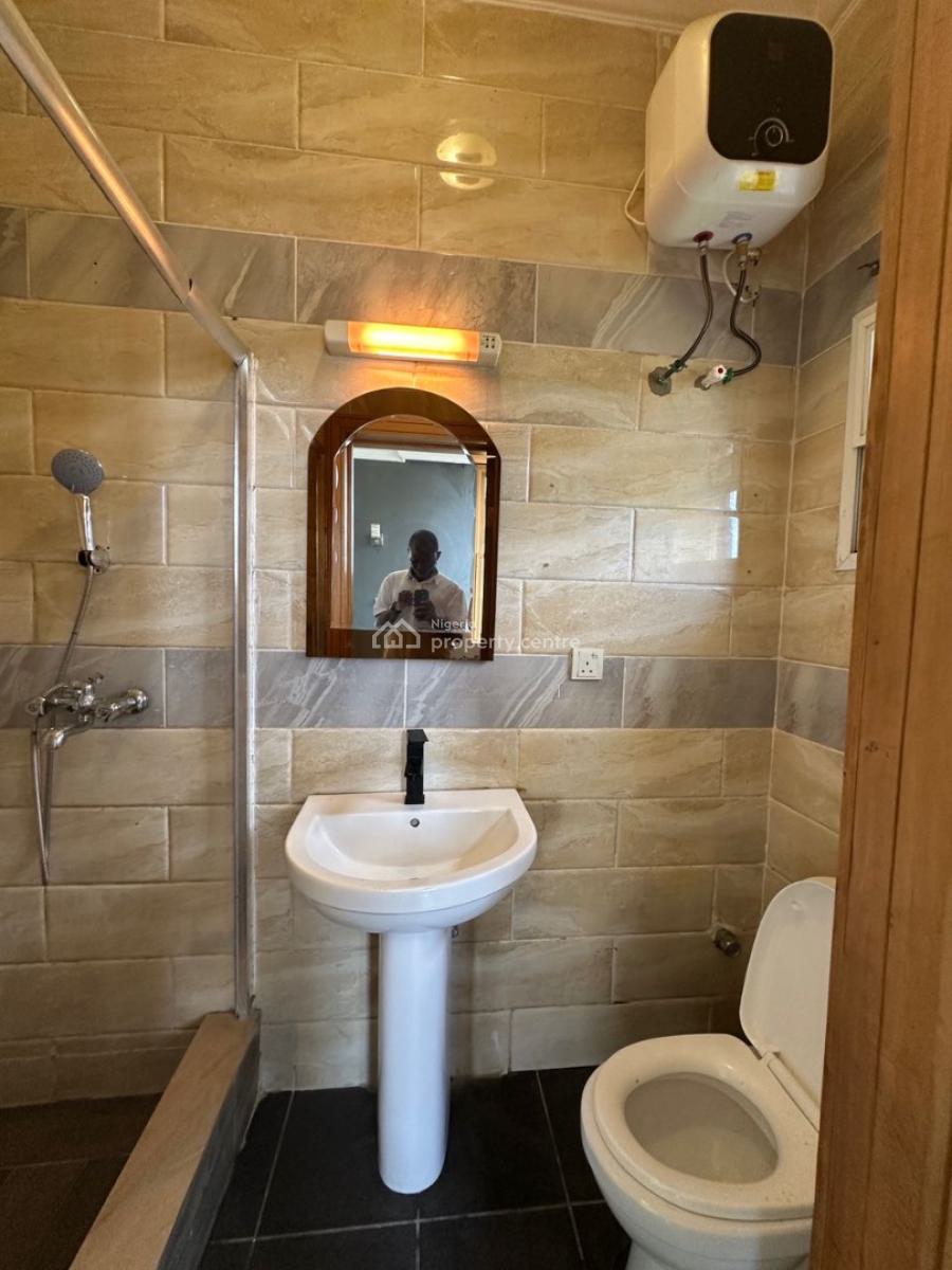 Exquisitely Finished 2 Bedroom Apartment Duplex, Lekki Phase 1, Lekki, Lagos, Flat / Apartment for Rent