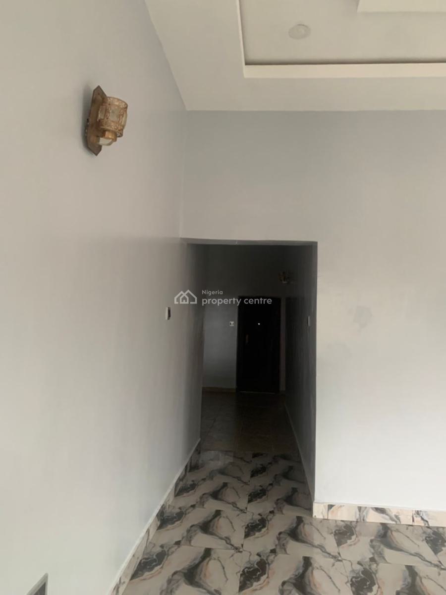 Beautiful and Spacious 2 Bedroom Flat Flat with Excellent Finishing, Chief Jepter Drive, Mpape, Abuja, Flat / Apartment for Rent