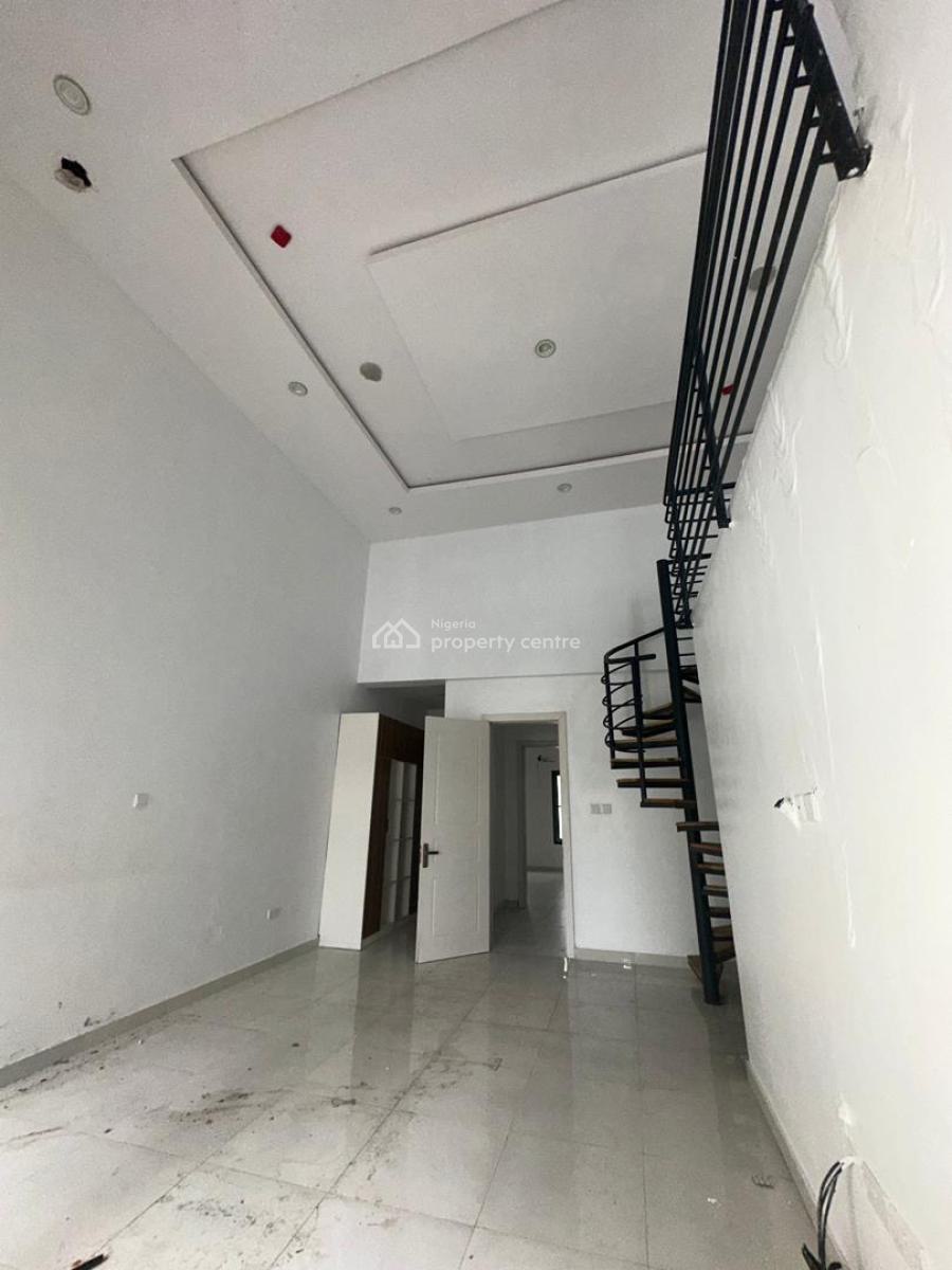 Fully Serviced 4 Bedroom, Lekki Phase 1, Lekki, Lagos, Flat / Apartment for Rent
