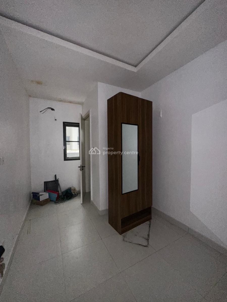 Fully Serviced 4 Bedroom, Lekki Phase 1, Lekki, Lagos, Flat / Apartment for Rent
