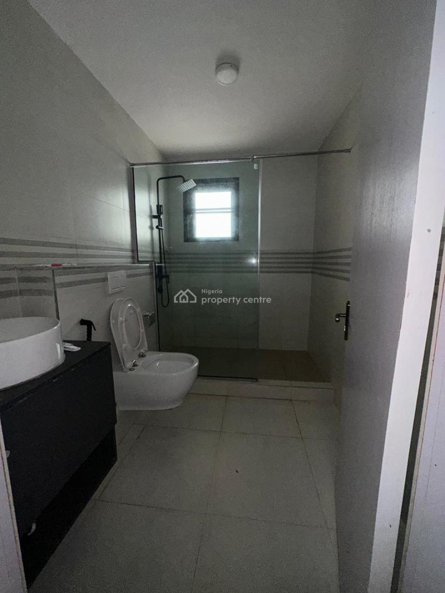 Fully Serviced 4 Bedroom, Lekki Phase 1, Lekki, Lagos, Flat / Apartment for Rent