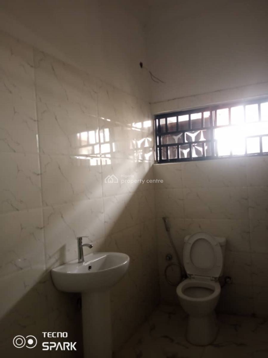 Excellent Spacious 3 Bedroom Apartment, Area 11, Garki, Abuja, Flat / Apartment for Rent