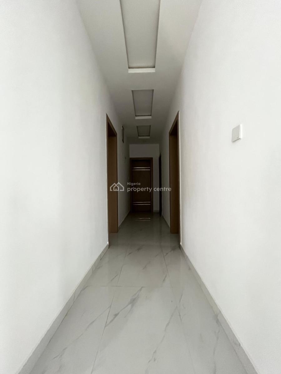 Fully Finished 3 Bedroom in Omole Phase 1 with C of O in Ikeja Gra, Omole Phase 1, Ikeja Gra, Ikeja, Lagos, Block of Flats for Sale