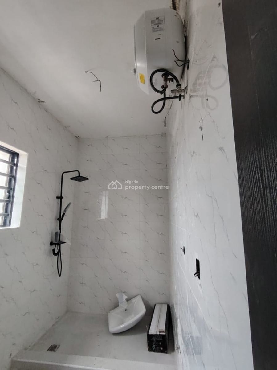 3 Bedrooms Maisonette with Bq, Famuyiwa Street, Off Mobil Road, Ajah, Lagos, House for Sale