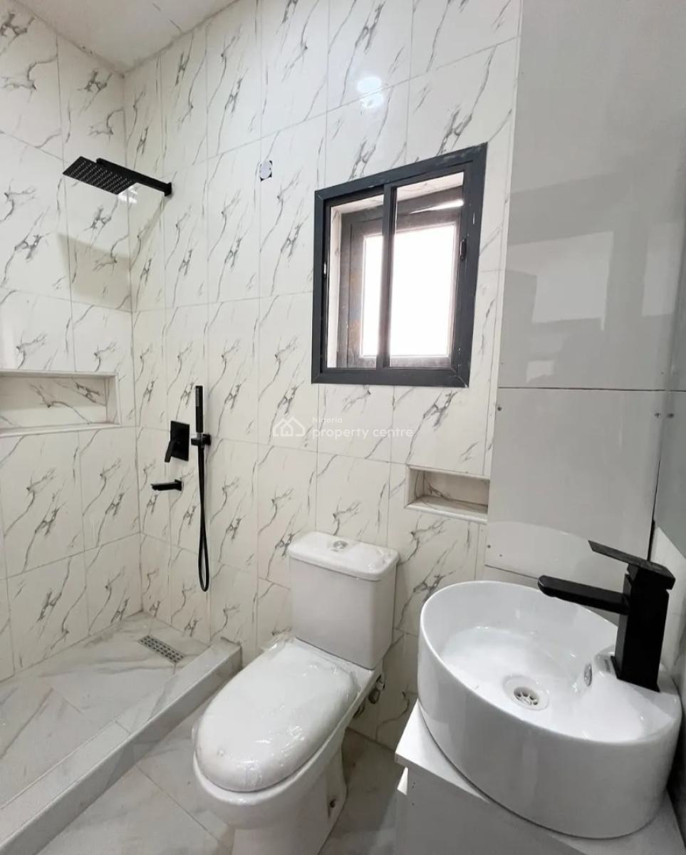 Serviced 3 Bedroom En-suite New Flat with Fitted Kitchen, Air Conditio, Ikoyi, Lagos, Flat / Apartment for Rent