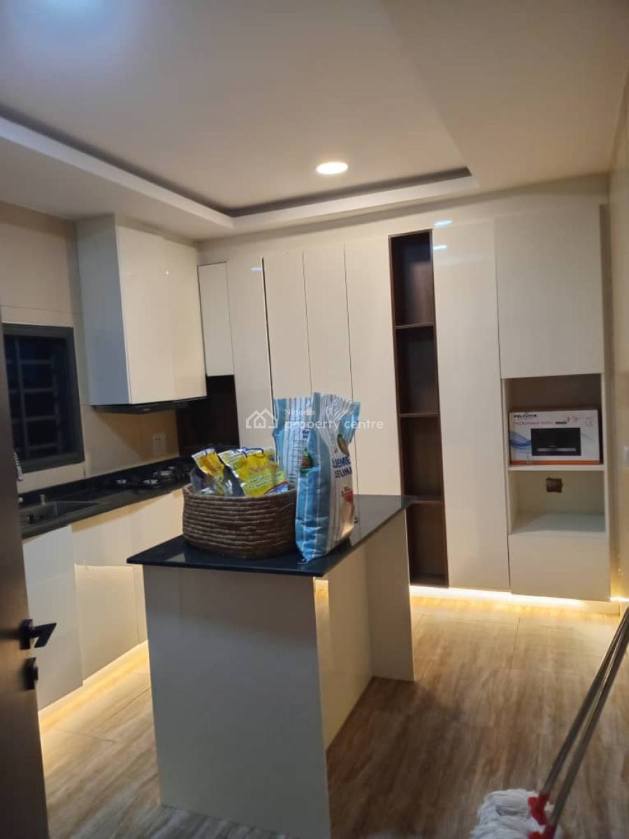 a Brand New Spacious & Serviced 2 Bedroom Flat, Kado District By Jahi( Video of The House Is Attached), Kado, Abuja, Flat / Apartment for Rent
