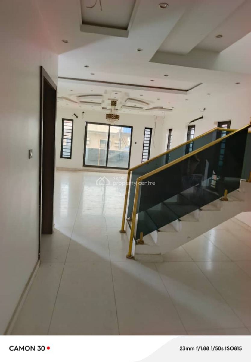 a Massive 4 Bedroom Duplex All En-suite with a 3 Unit of Miniflat, Gra Phase 2, Magodo, Lagos, Detached Duplex for Sale
