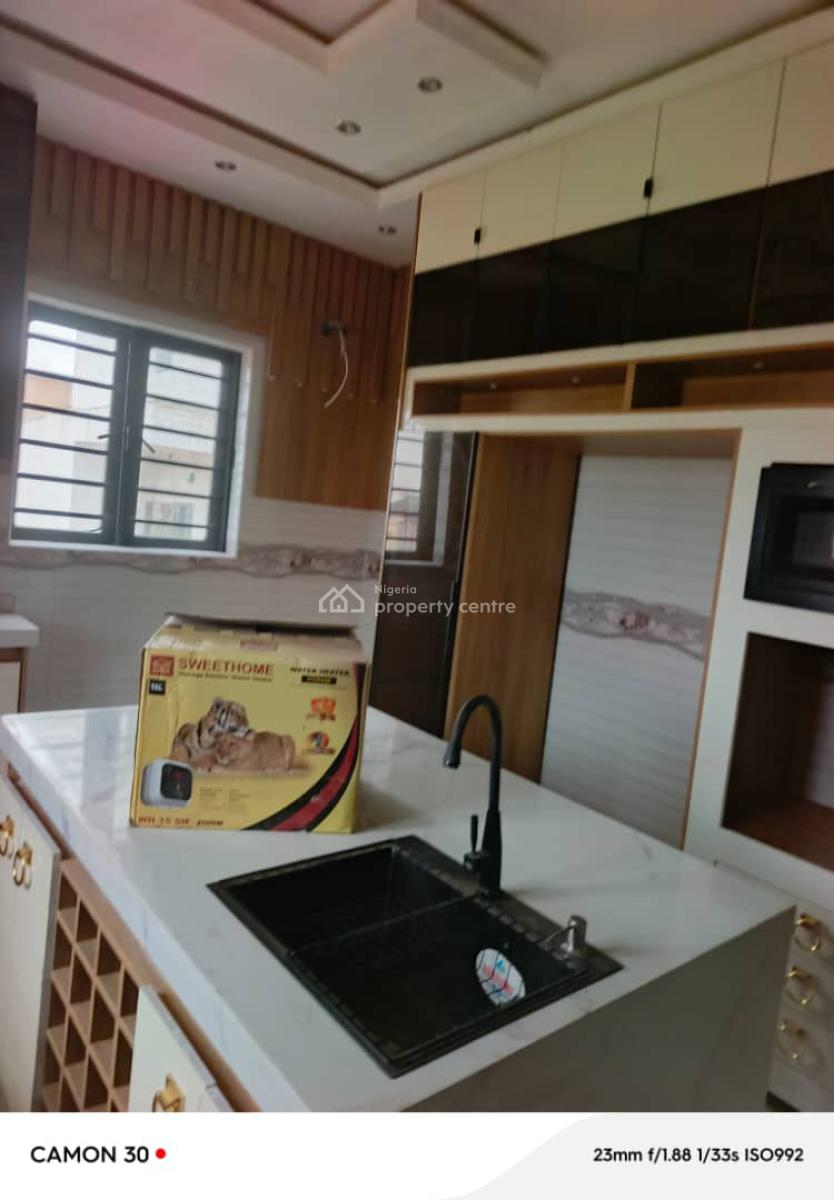 a Massive 4 Bedroom Duplex All En-suite with a 3 Unit of Miniflat, Gra Phase 2, Magodo, Lagos, Detached Duplex for Sale