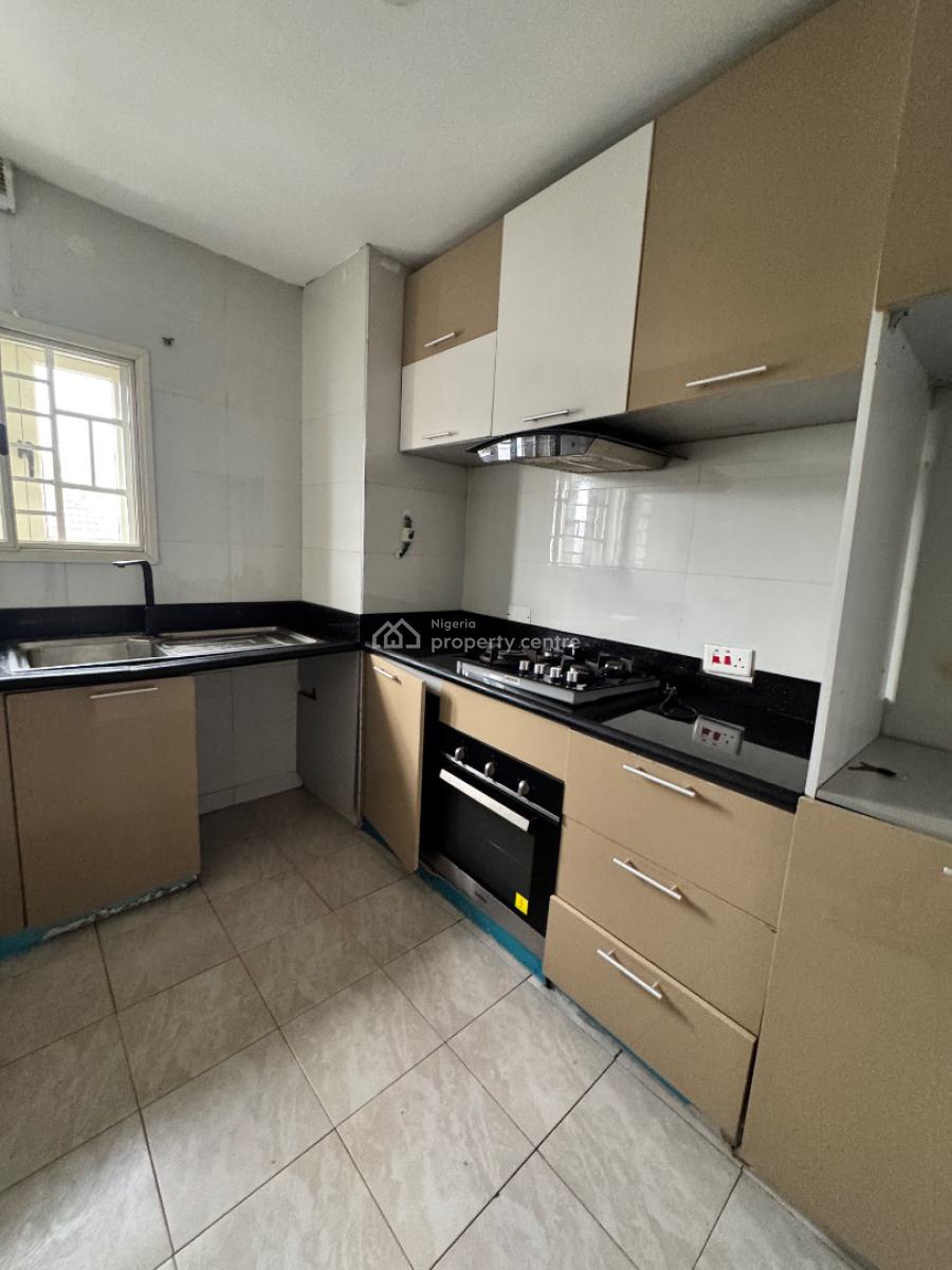 Fully Serviced 3 Bedroom Apartment, Lekki Phase 1, Lekki, Lagos, Flat / Apartment for Rent