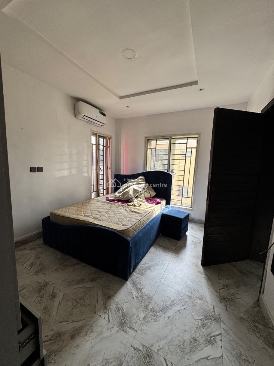 Fully Serviced 3 Bedroom Apartment, Lekki Phase 1, Lekki, Lagos, Flat / Apartment for Rent