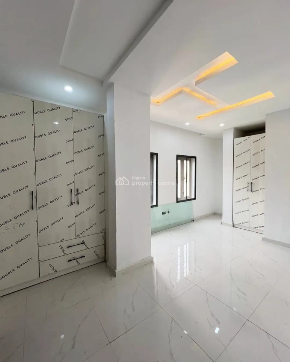 Serviced 2 Bedroom En-suite New Flat with Fitted Kitchen, Air Conditio, Ikoyi, Lagos, Flat / Apartment for Rent