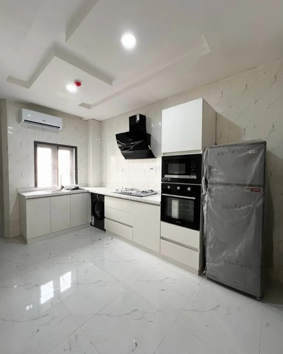 Serviced 1 Bedroom En-suite New Flat with Fitted Open Or Enclosed Kitc, Ikoyi, Lagos, Mini Flat (room and Parlour) for Rent