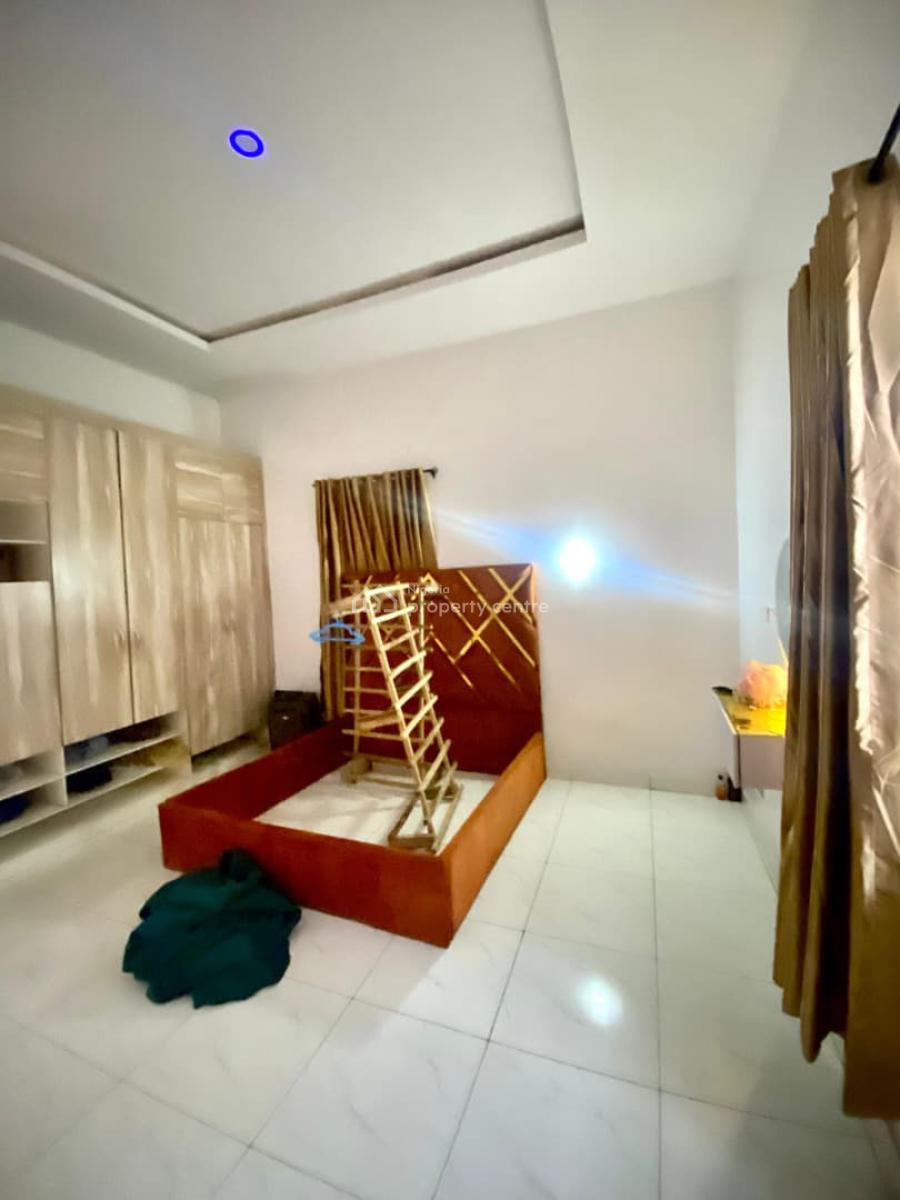 Luxury Semi Master Bedroom with Ac, Bed Frame & Curtains, Oral Estate, Lekki Lagos, Lekki, Lagos, Flat / Apartment for Rent