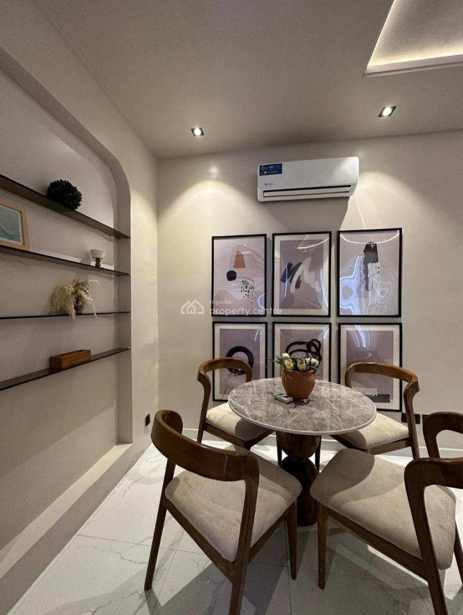 Tastefully Furnished and Serviced 2 Bedroom En-suite Flat with Fitted, Lekki Phase 1, Lekki, Lagos, Flat / Apartment for Rent