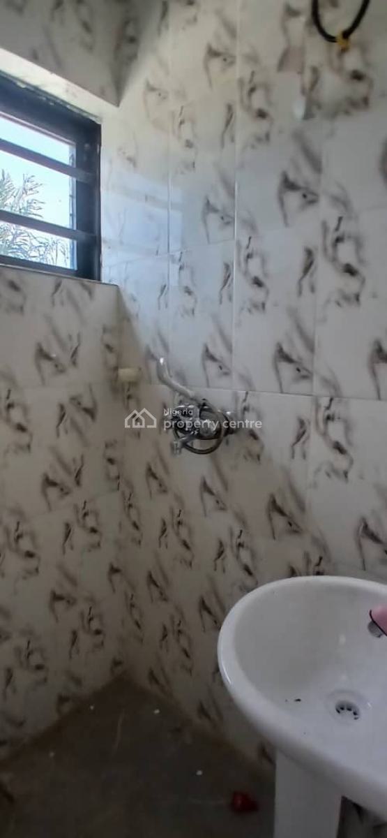 Single Room, Alashila Estate, Ogombo, Ajah, Lagos, Self Contain (single Rooms) for Rent