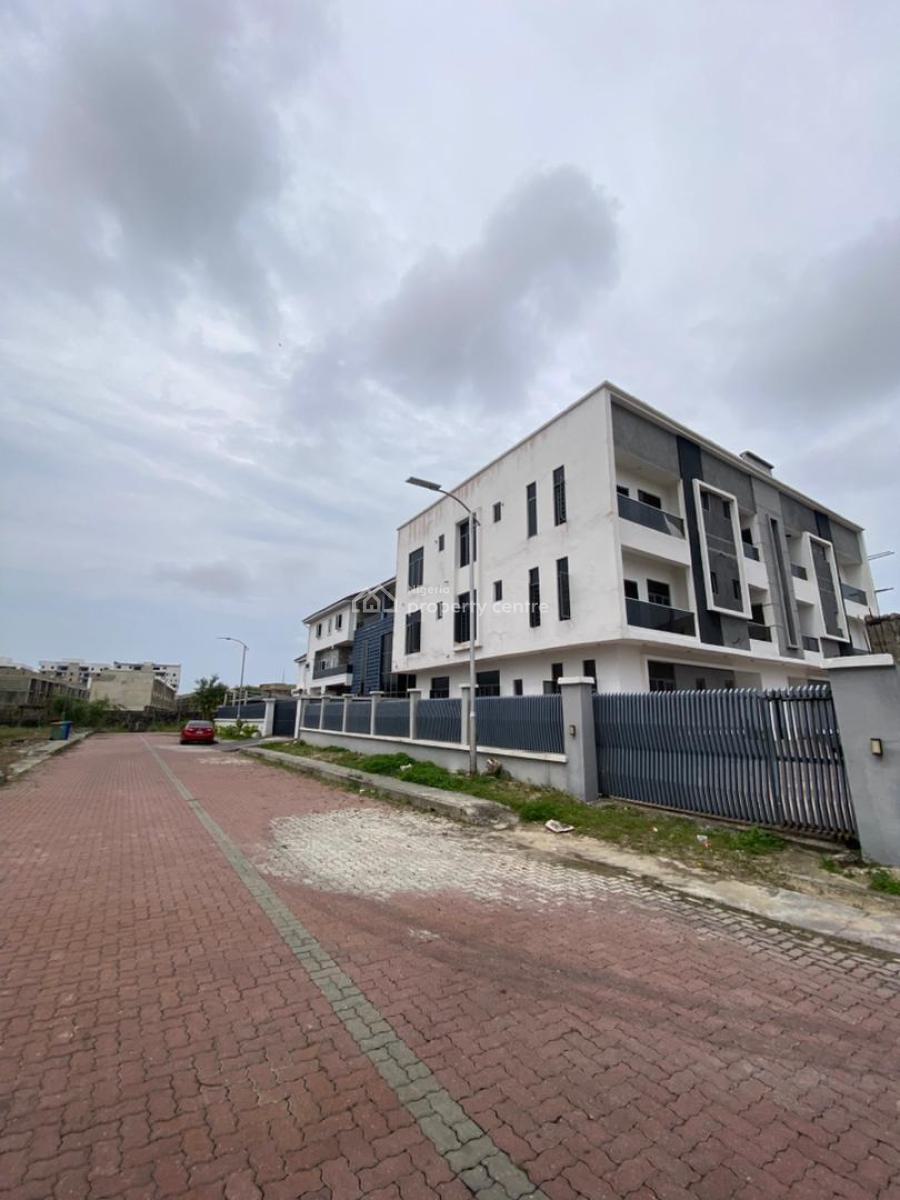 6 Units of 3 Bedroom Apartments, Lekki Phase 1, Lekki, Lagos, House for Sale