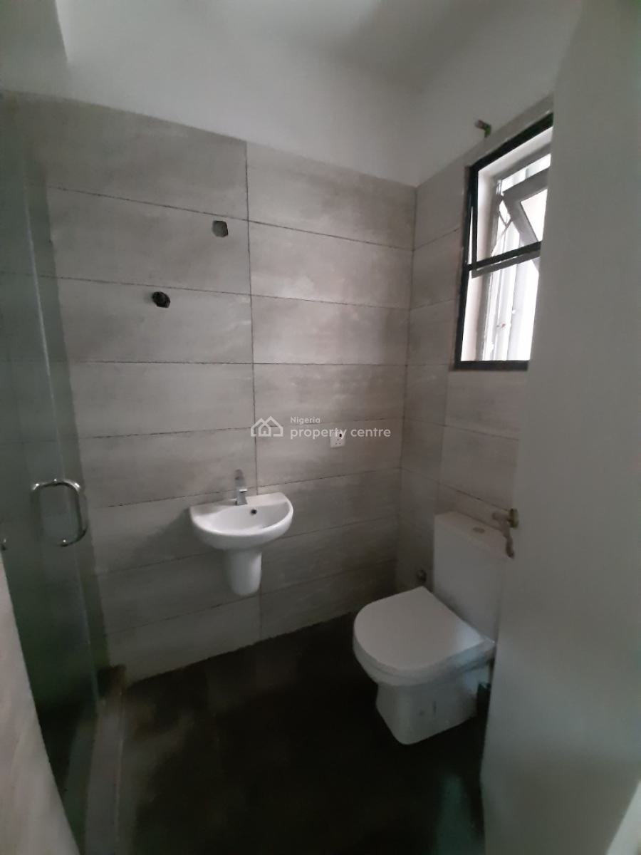 Serviced 3 Bedroom En-suite Flat with Fitted Kitchen, Cooker, Heat Ext, Oniru, Victoria Island (vi), Lagos, Flat / Apartment for Rent