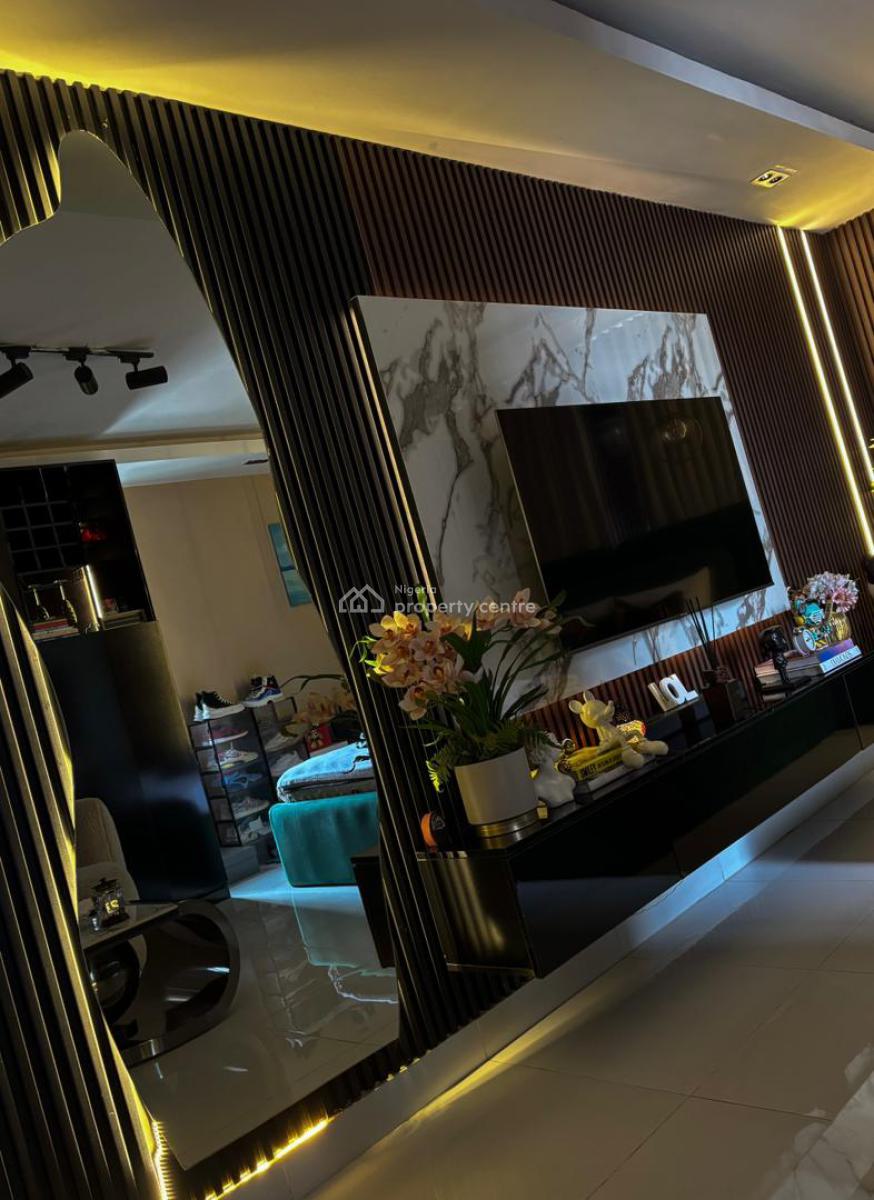 Exclusive Luxury Studio Fully Furnished, with Pool, Gym, 24 Hrs Power, Off Admiralty Way, Lekki Phase 1, Lekki, Lagos, Self Contain (single Rooms) for Rent