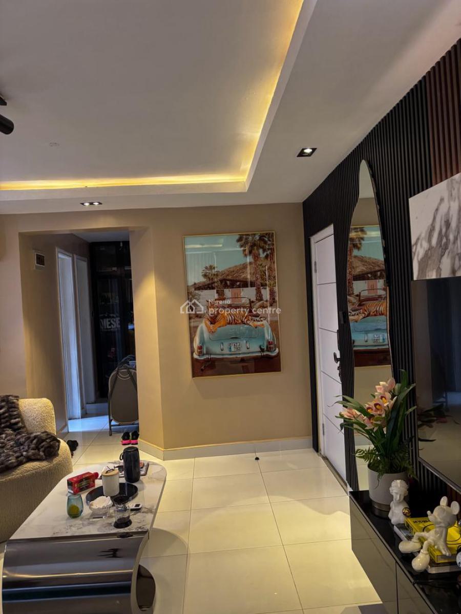 Exclusive Luxury Studio Fully Furnished, with Pool, Gym, 24 Hrs Power, Off Admiralty Way, Lekki Phase 1, Lekki, Lagos, Self Contain (single Rooms) for Rent