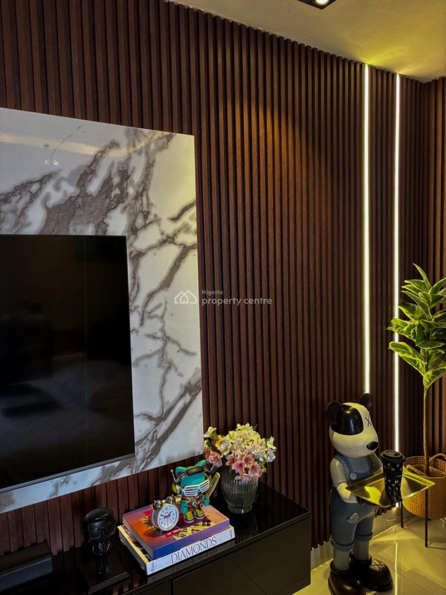 Exclusive Luxury Studio Fully Furnished, with Pool, Gym, 24 Hrs Power, Off Admiralty Way, Lekki Phase 1, Lekki, Lagos, Self Contain (single Rooms) for Rent