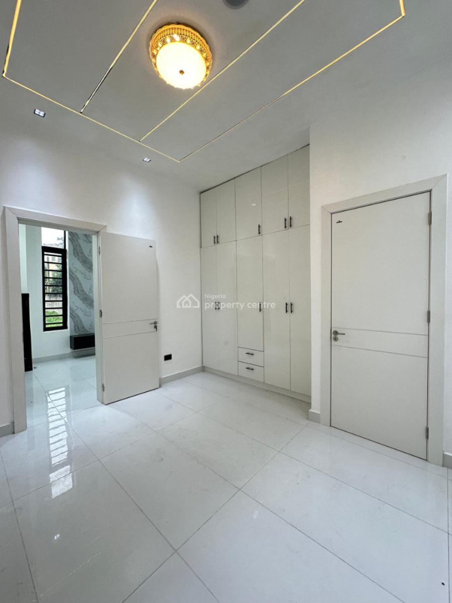 Contemporary Spacious 5 Beds Fully Detached Duplex with Bq and Pool, Located at Chevron Estate, Lekki, Lagos, Detached Duplex for Sale