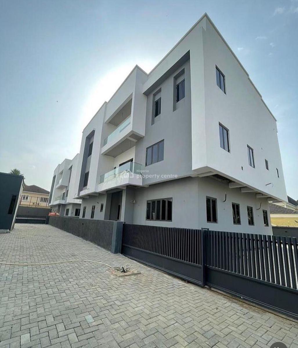 Fully Detached Property with a Maids Room, Asokoro District, Abuja, Detached Duplex for Sale