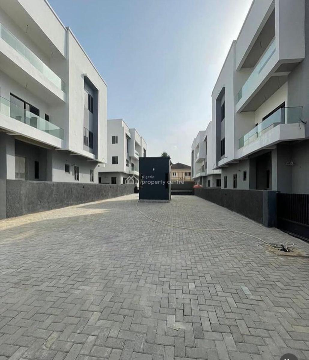 Fully Detached Property with a Maids Room, Asokoro District, Abuja, Detached Duplex for Sale