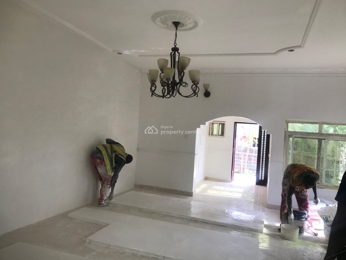 Old 4 Bedroom Detached Duplex with Bq, Zone 5, Wuse 2, Abuja, Detached Duplex for Sale