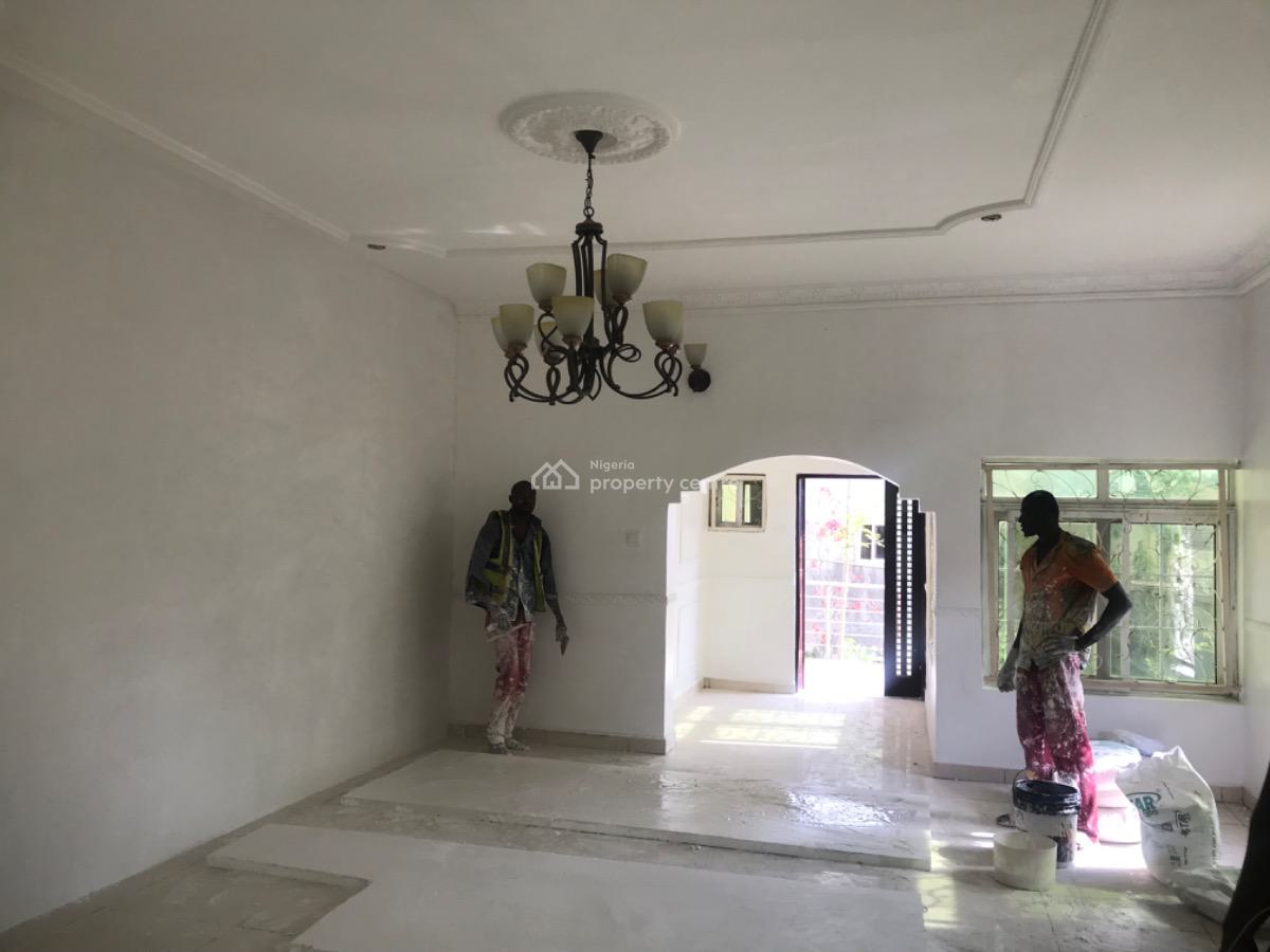 Old 4 Bedroom Detached Duplex with Bq, Zone 5, Wuse 2, Abuja, Detached Duplex for Sale