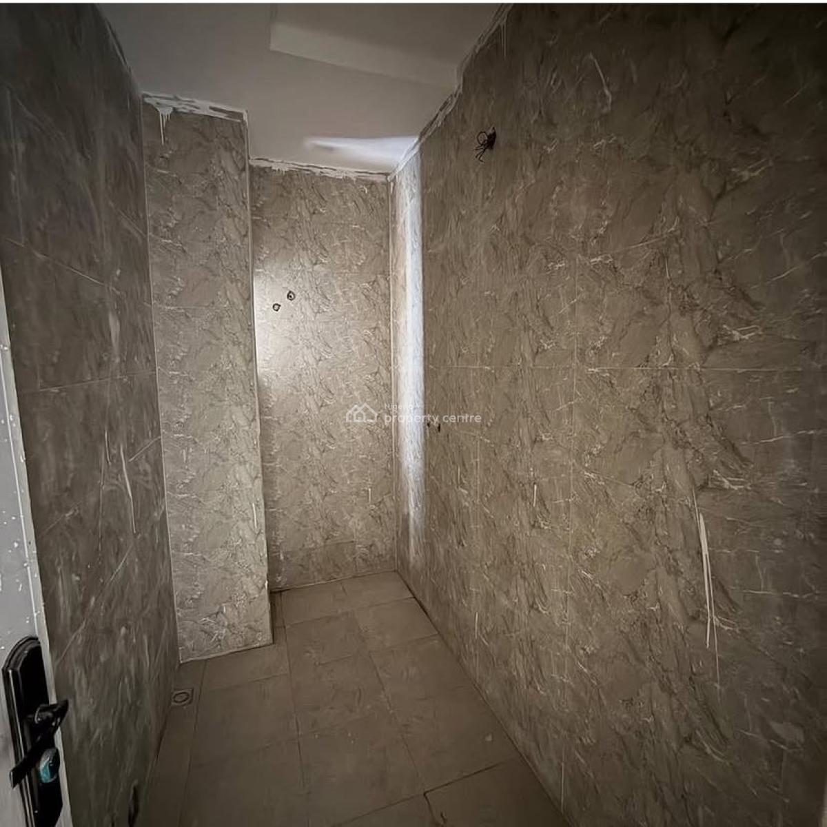 Luxury 3 Bedroom Flat, Wuye, Abuja, Block of Flats for Sale