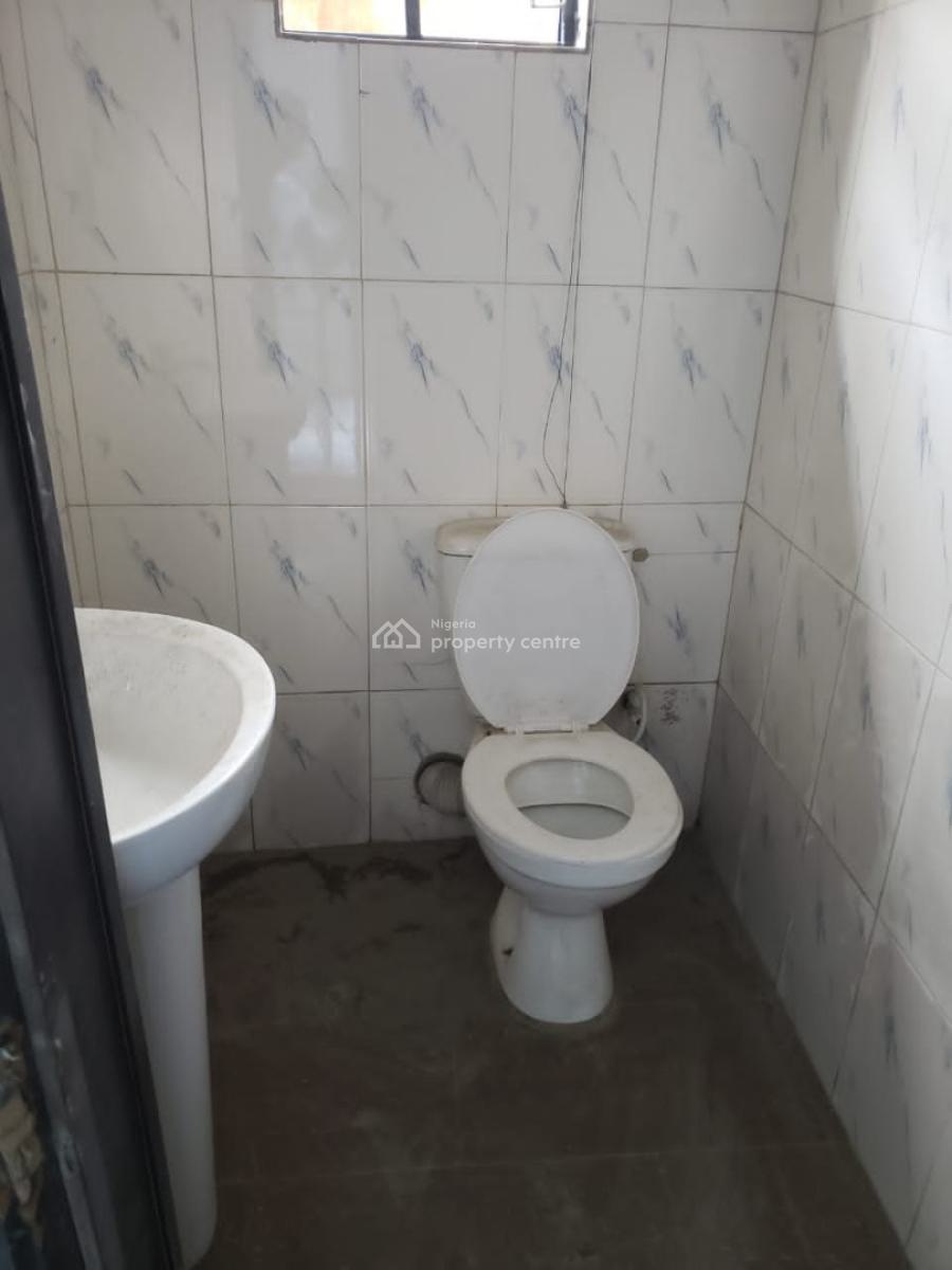 80sqmt Open Space, Agidingbi, Ikeja, Lagos, Office Space for Rent