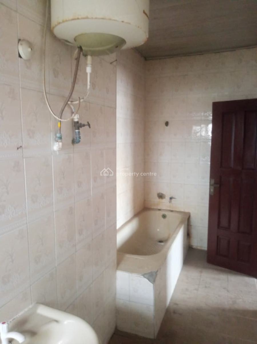 Standard and Spacious 2 Bedroom Apartment, Badore, Badore, Ajah, Lagos, Flat / Apartment for Rent