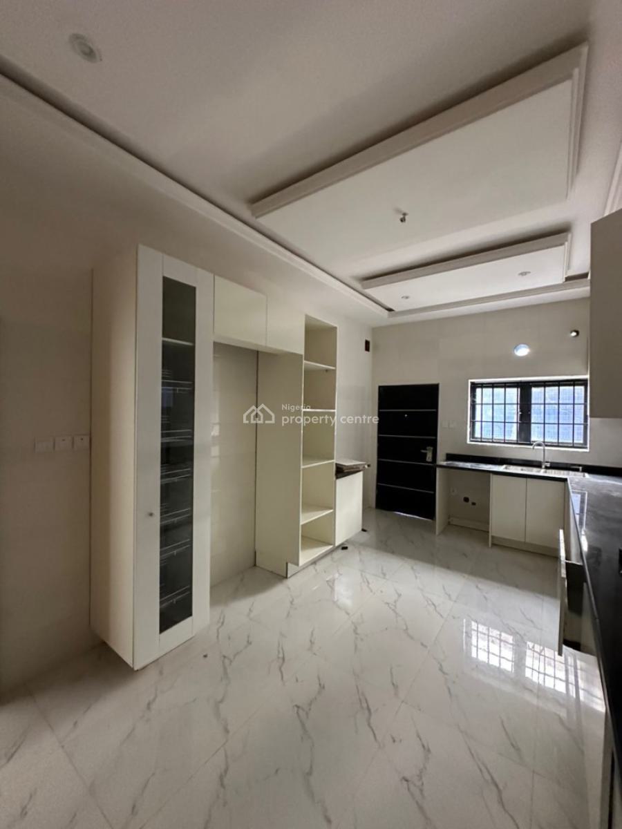 Luxury 4 Bedrooms Terrace with 2 Living Rooms and a Bq, Apo, Abuja, Terraced Duplex for Sale