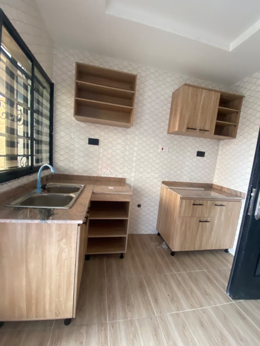 an Executive Three Bedroom Flat, Peace Land Estate, Off Abraham Adesanya, Ogombo, Ajah, Lagos, Flat / Apartment for Rent