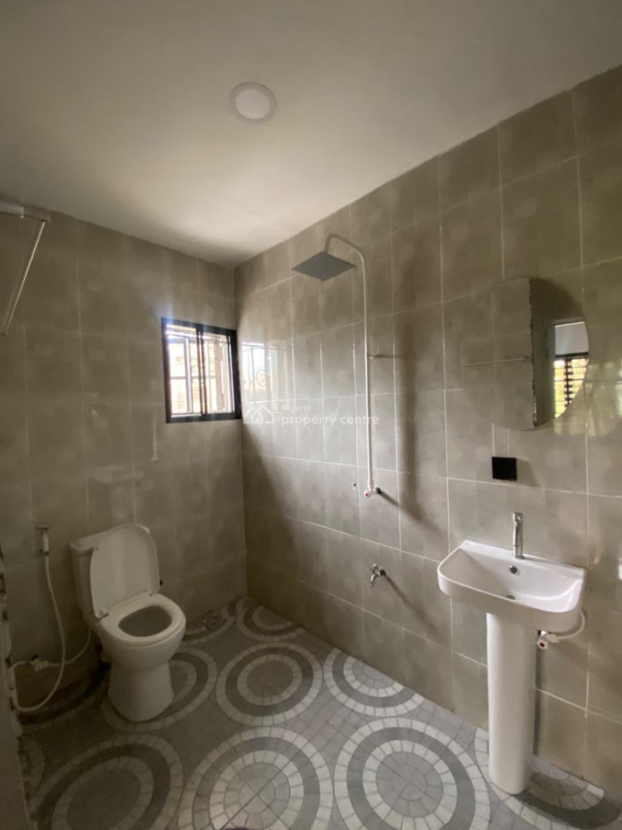 an Executive Three Bedroom Flat, Peace Land Estate, Off Abraham Adesanya, Ogombo, Ajah, Lagos, Flat / Apartment for Rent