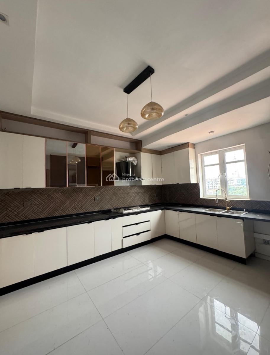 Exquisite 3 Bedroom Apartment Plus Bq, Victoria Island (vi), Lagos, Flat / Apartment for Rent