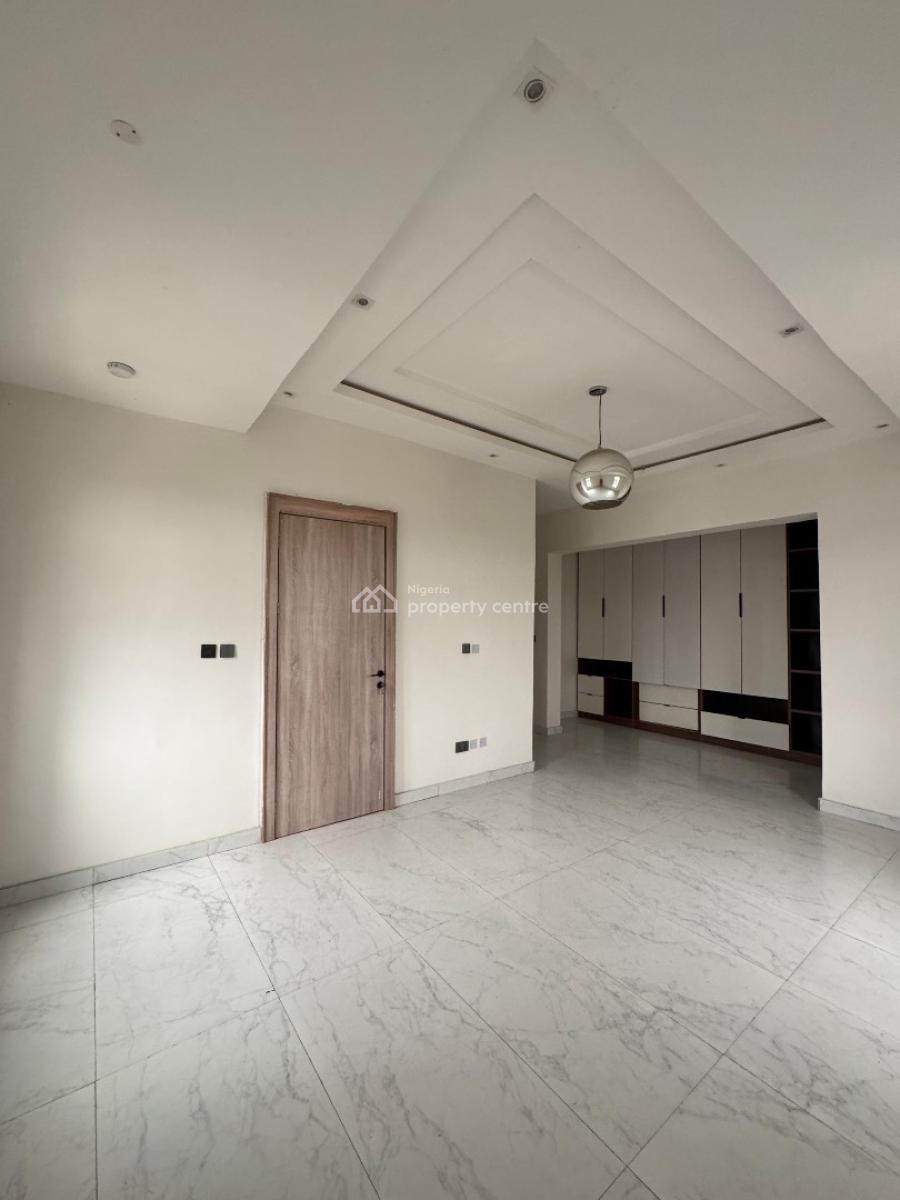 Newly Built 3 Bedroom Apartment in a Secured Estate, Victoria Island (vi), Lagos, Flat / Apartment for Rent