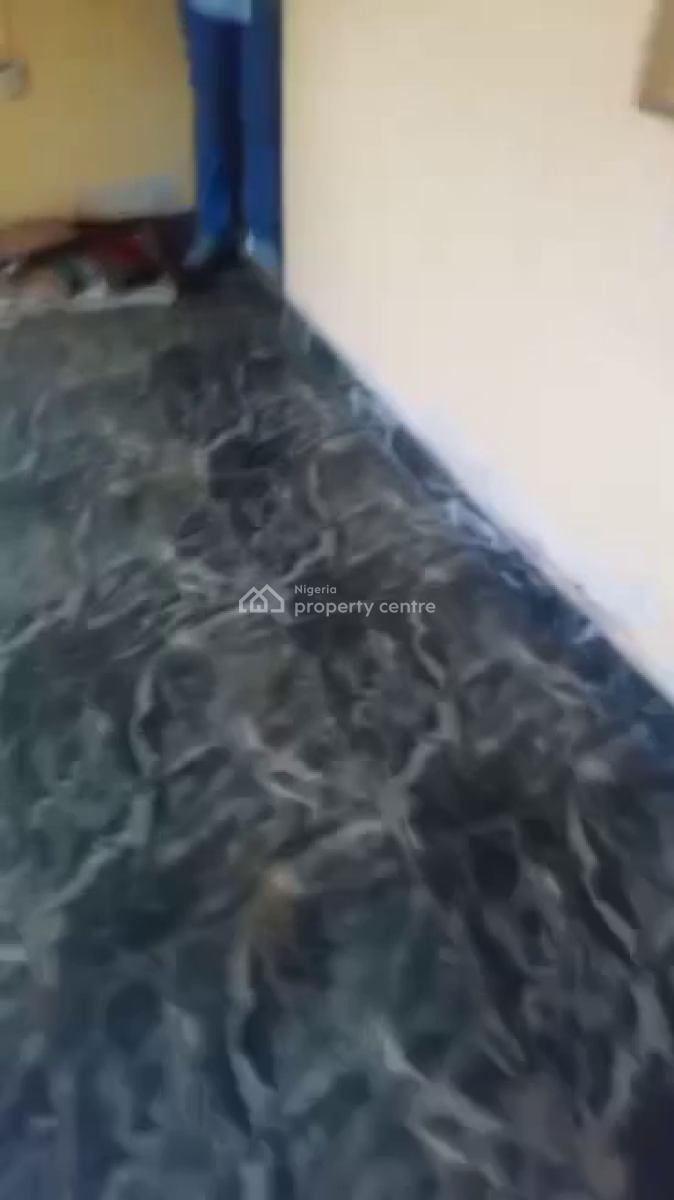 3bedroom Flat, Abesan, Ipaja, Lagos, Flat / Apartment for Sale