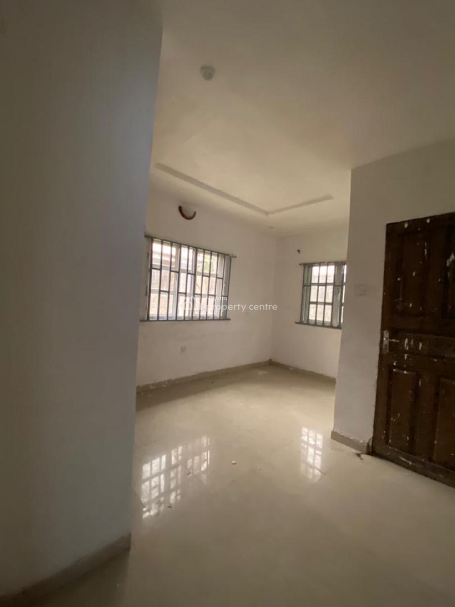 Standard 2 Bedroom Apartment, Located Inside an Estate,good Road, Sangotedo, Ajah, Lagos, Flat / Apartment for Rent