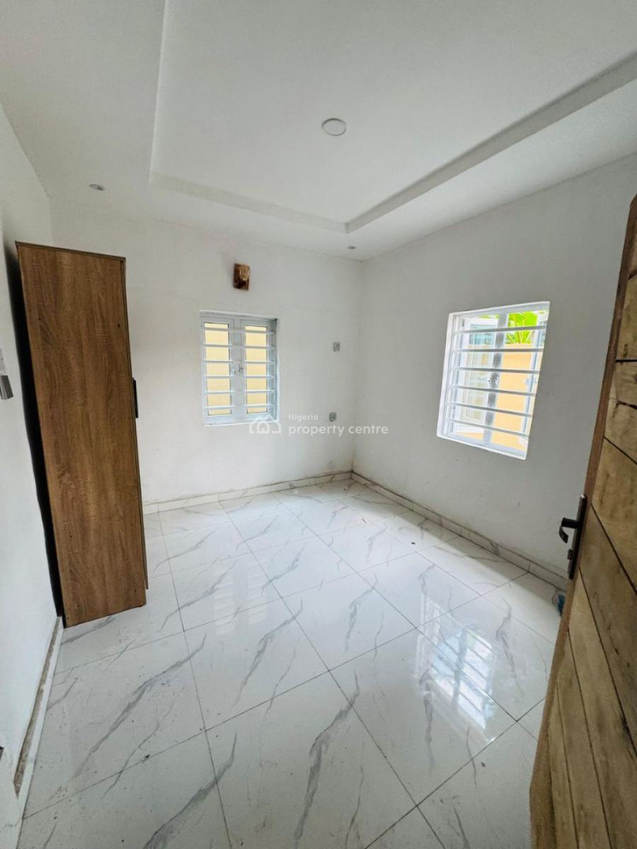Lovely and Spacious 2 Bedroom Apartment in a Secured Environment, a Beautiful 2 Bedroom Apartment in Ogba at Below Market Value, Ikeja, Lagos, Flat / Apartment for Sale