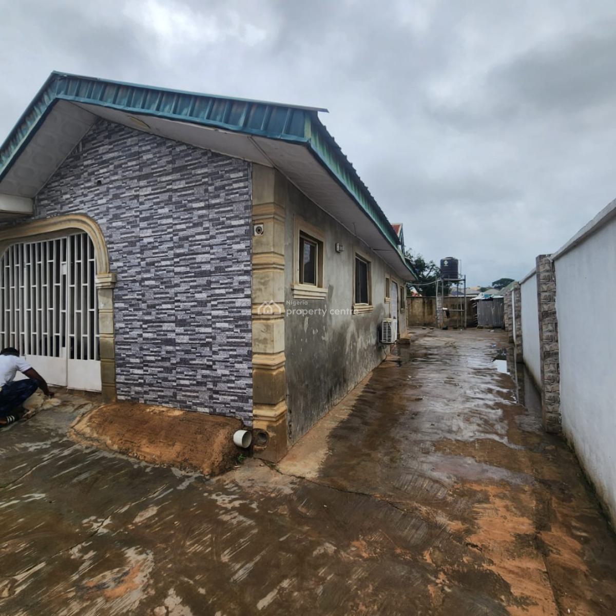 4 Bedrooms Bungalow, Falade Olorisha Oko, Moniya, Ibadan, Oyo, Detached Bungalow for Sale