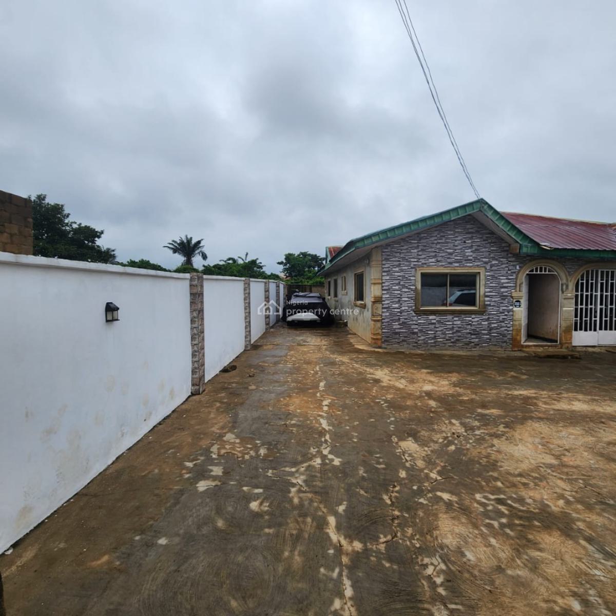 4 Bedrooms Bungalow, Falade Olorisha Oko, Moniya, Ibadan, Oyo, Detached Bungalow for Sale