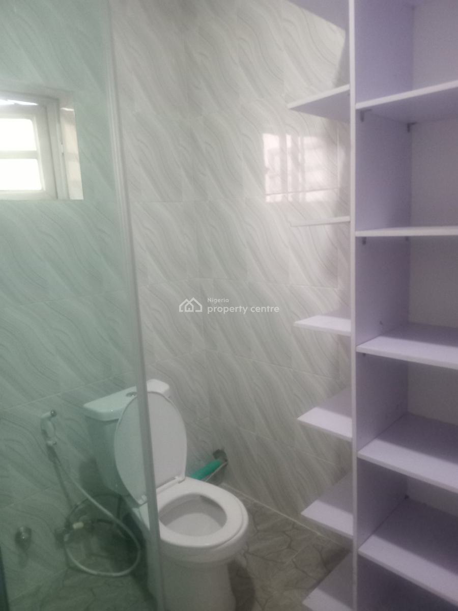 a Luxurious Master Bedroom with Studio Kitchen and 24 Hours Light, Paradise 3 Estate Chevron Drive, Lekki, Lagos, Self Contain (single Rooms) for Rent