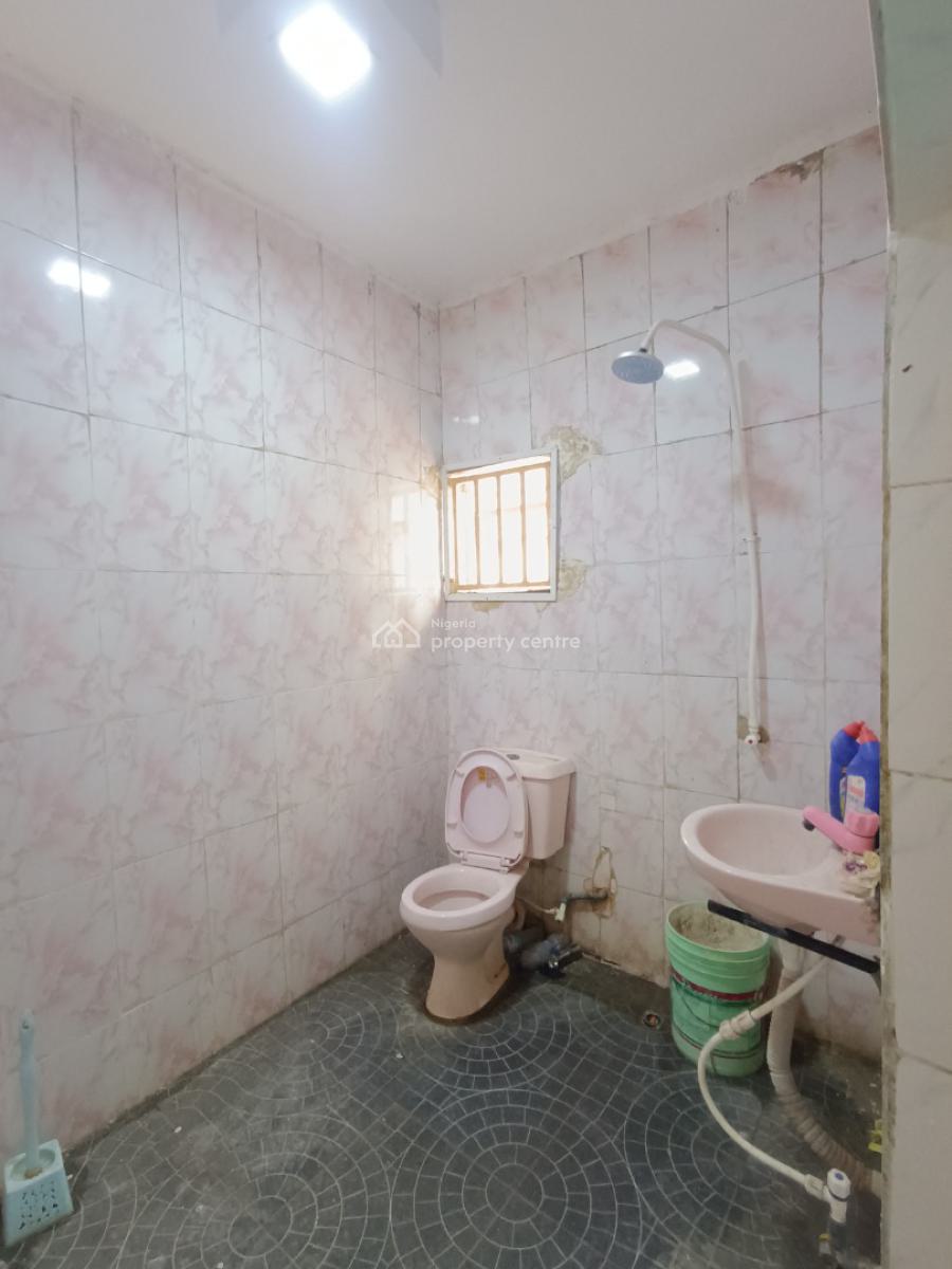 3 Bedroom Flat, Olokonla, Before Blenco, Sangotedo, Ajah, Lagos, Flat / Apartment for Rent