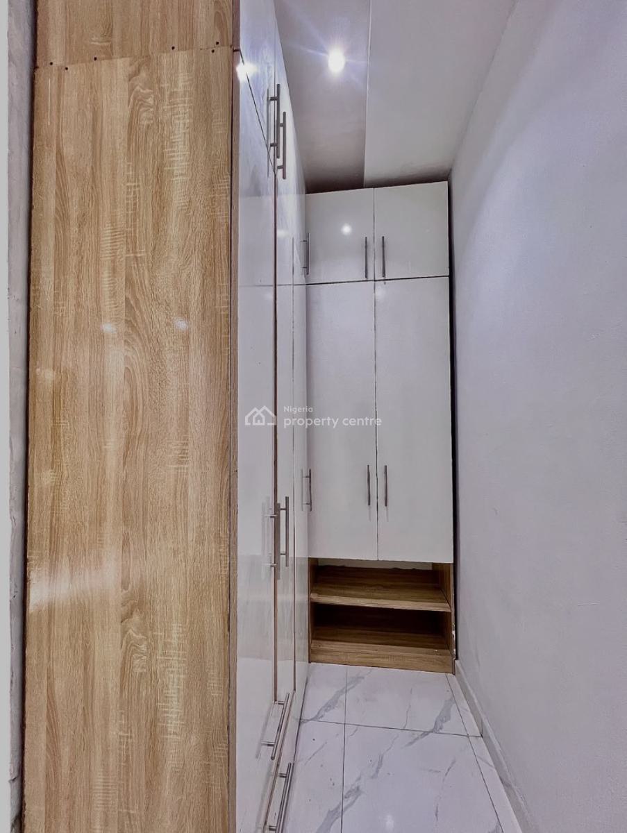 Beautifully Finished 4 Bedroom Duplex, Abraham Adesanya, Ajah, Lagos, Terraced Duplex for Sale