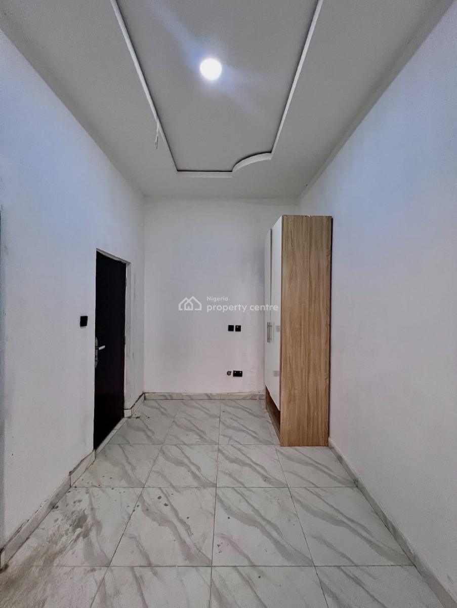 Beautifully Finished 4 Bedroom Duplex, Abraham Adesanya, Ajah, Lagos, Terraced Duplex for Sale