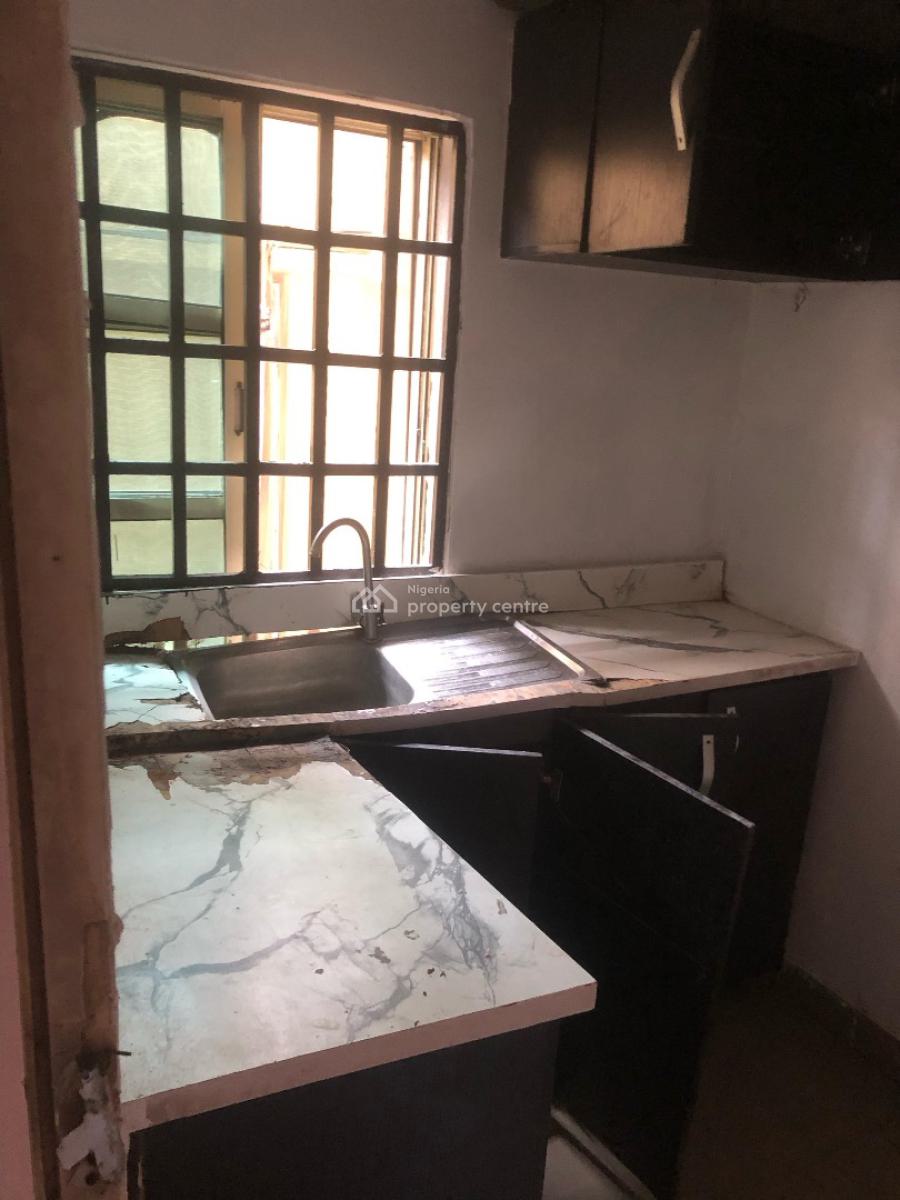 2 Bedroom Apartment, Osapa, Lekki, Lagos, Flat / Apartment for Rent