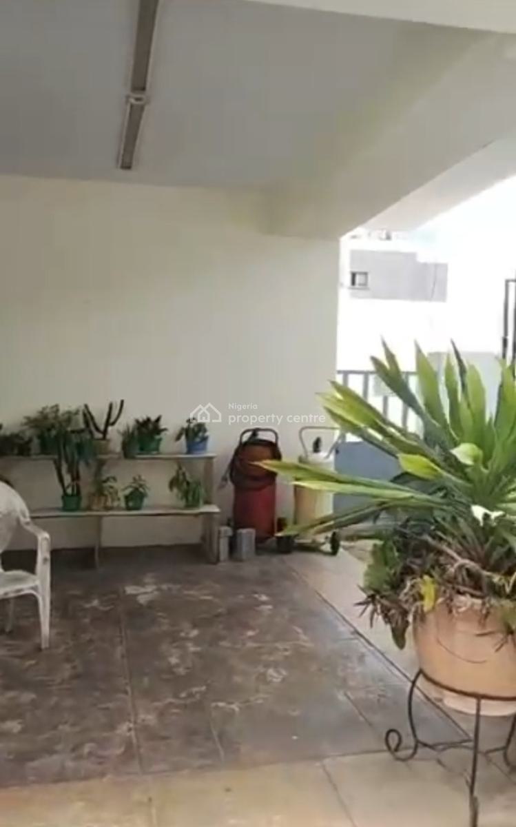 6 Units of 3 Bedrooms Flats with Bq Each and 3 Bedrooms Penthouse, Onikoyi, Ikoyi, Lagos, Block of Flats for Sale