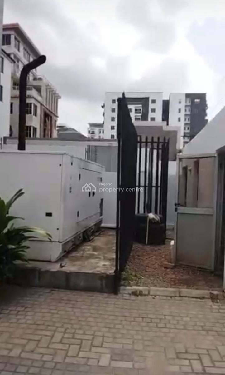 6 Units of 3 Bedrooms Flats with Bq Each and 3 Bedrooms Penthouse, Onikoyi, Ikoyi, Lagos, Block of Flats for Sale