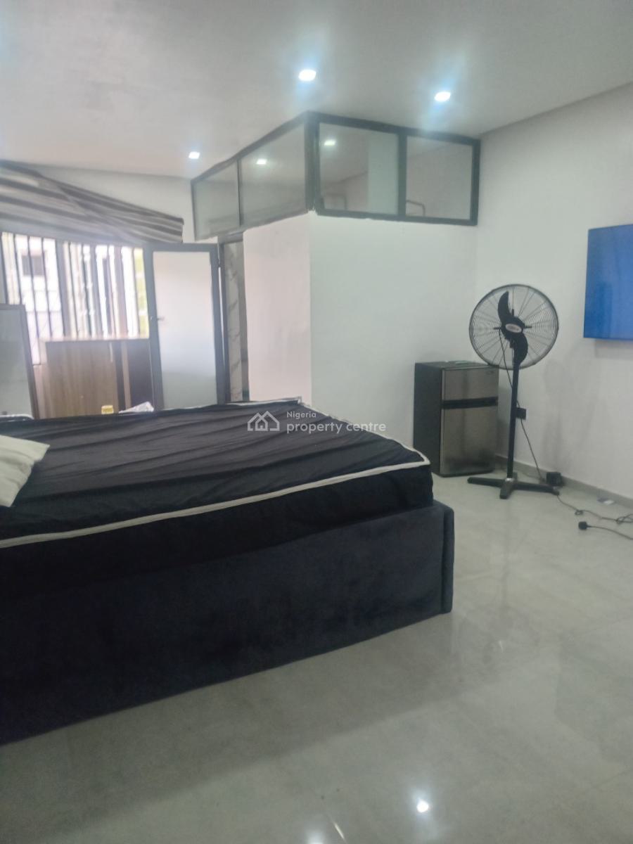 a Luxurious Furnished Apartment with Studio Kitchen and 24hours Light, Paradise 3 Estate Chevron Drive, Lekki, Lagos, Self Contain (single Rooms) for Rent